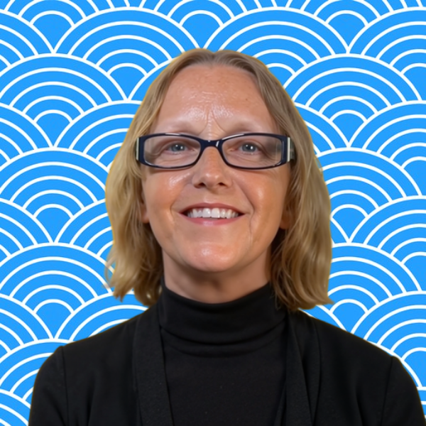 uc_stacked_images_elementor_1a08bd9c_item2